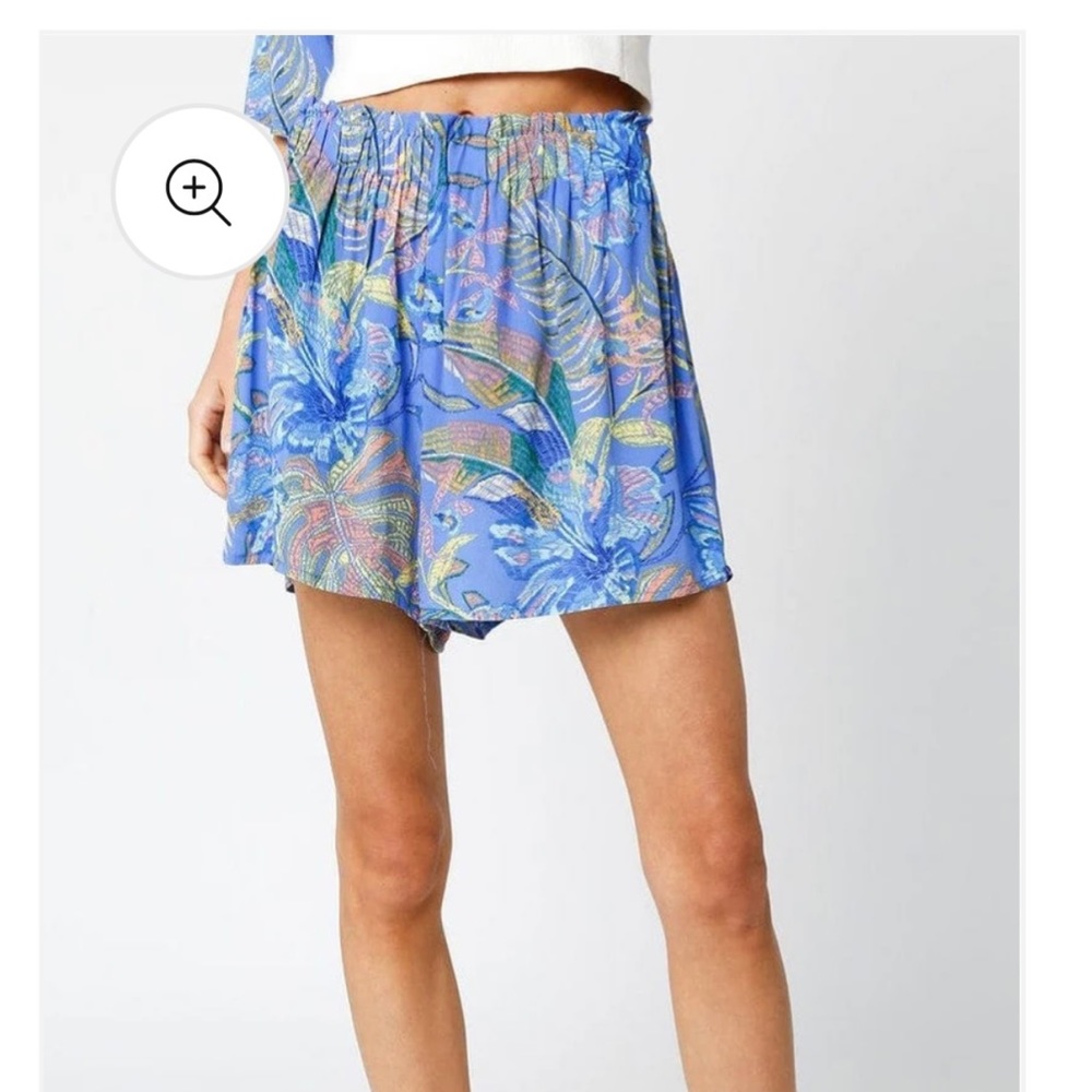 Olivaceous Rainforest Pull On Short